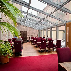 3* Hotel Rex
